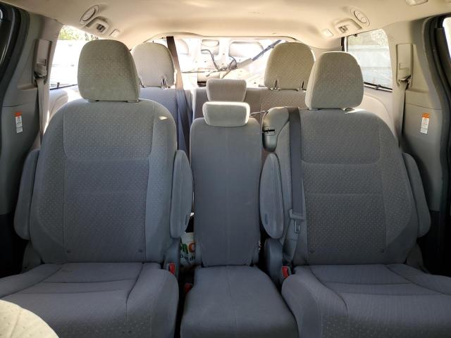 Photo 10 from auction – 2018 TOYOTA SIENNA LE with VIN 5TDKZ3DC1JS921789