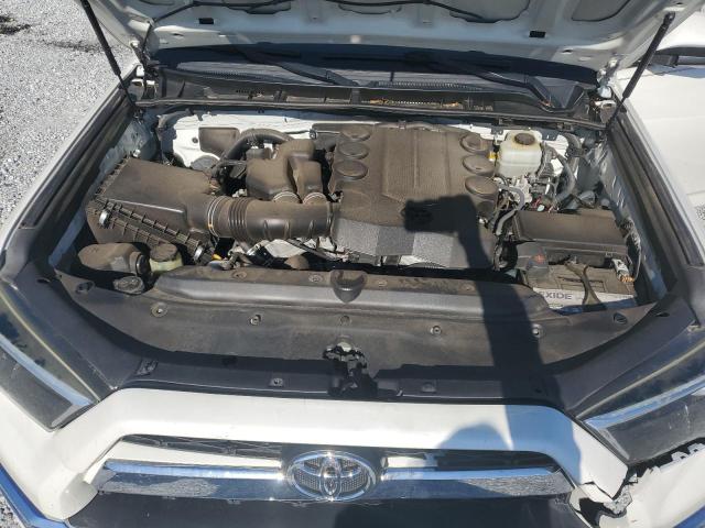 Photo 12 from auction – 2014 TOYOTA 4RUNNER SR with VIN JTEBU5JR2E5175041