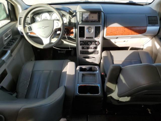 Photo 8 from auction – 2008 CHRYSLER TOWN & COU with VIN 2A8HR54P58R822347
