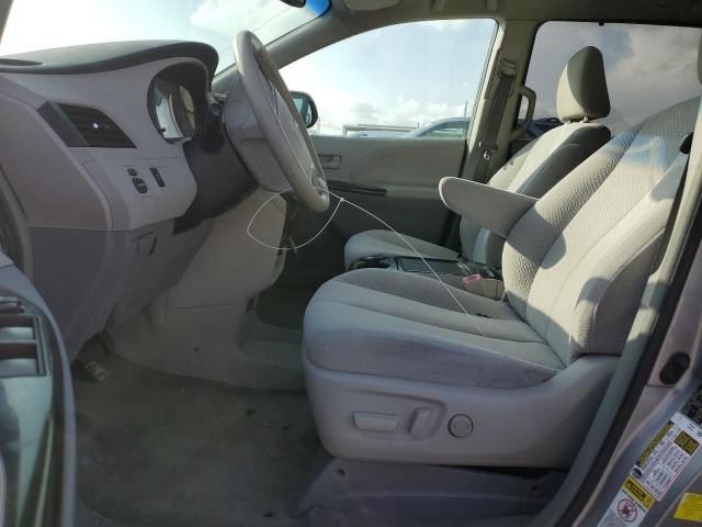 Photo 7 from auction – 2012 TOYOTA SIENNA LE with VIN 5TDKK3DCXCS202421