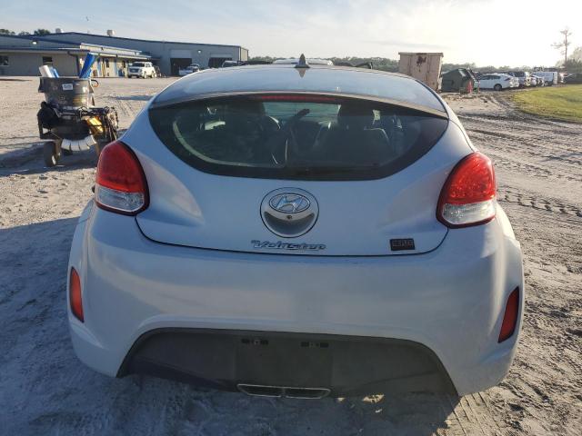 Photo 6 from auction – 2015 HYUNDAI VELOSTER with VIN KMHTC6AD3FU219928