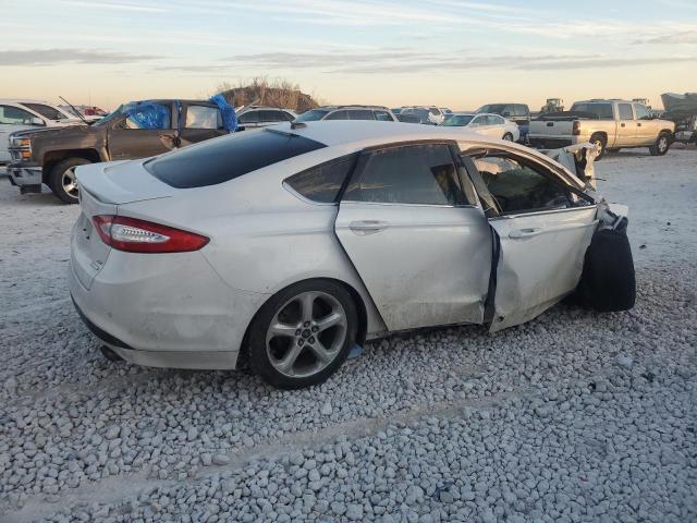 Photo 3 from auction – 2016 FORD FUSION SE with VIN 3FA6P0HD4GR245901