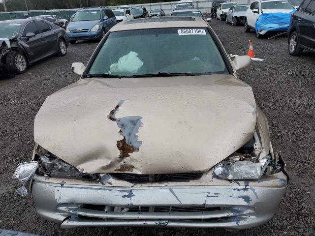 Photo 5 from auction – 2001 TOYOTA CAMRY CE with VIN JT2BF22K010316767