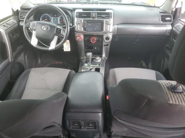 Photo 8 from auction – 2019 TOYOTA 4RUNNER SR with VIN JTEBU5JR8K5669402