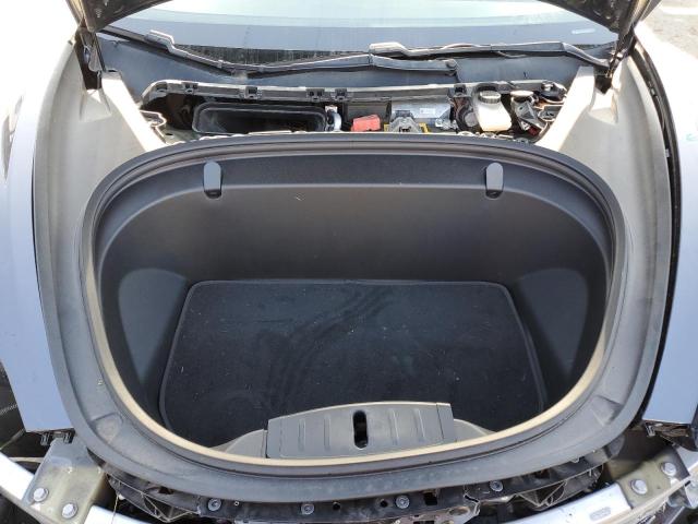 Photo 11 from auction – 2018 TESLA MODEL 3 with VIN 5YJ3E1EA3JF010210