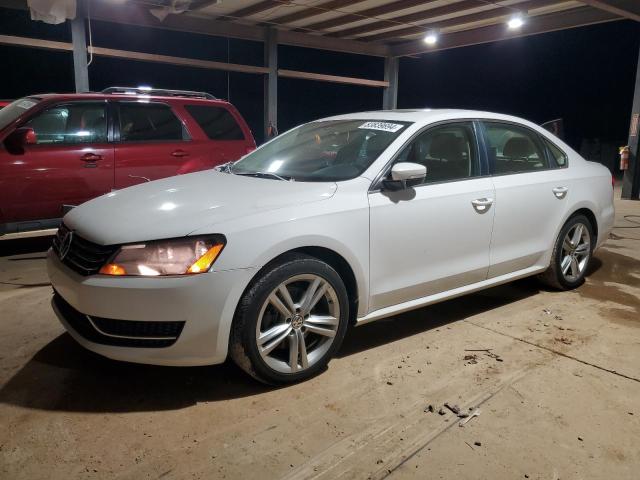 VOLKSWAGEN PASSAT SE 2014 with VIN 1VWBT7A36EC096754 - Photo from auction