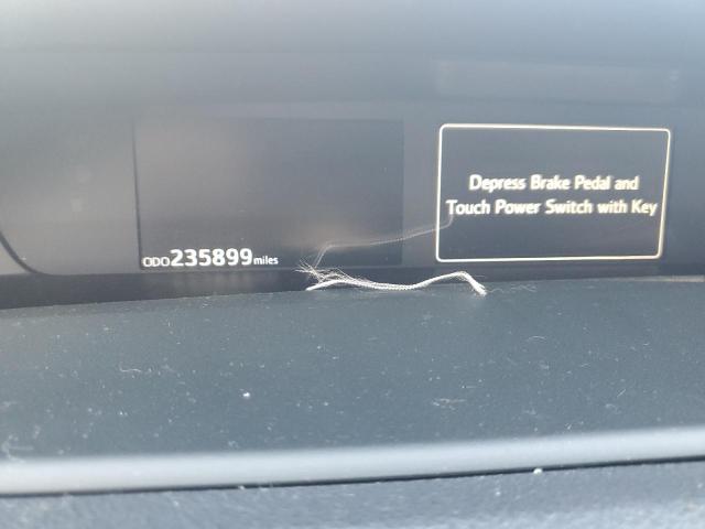 Photo 9 from auction – 2018 TOYOTA PRIUS with VIN JTDKARFU1J3060891