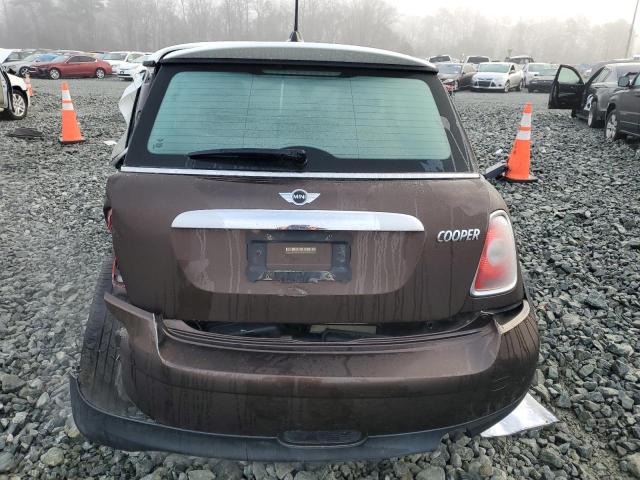 Photo 6 from auction – 2010 MINI COOPER with VIN WMWMF3C5XATU79114