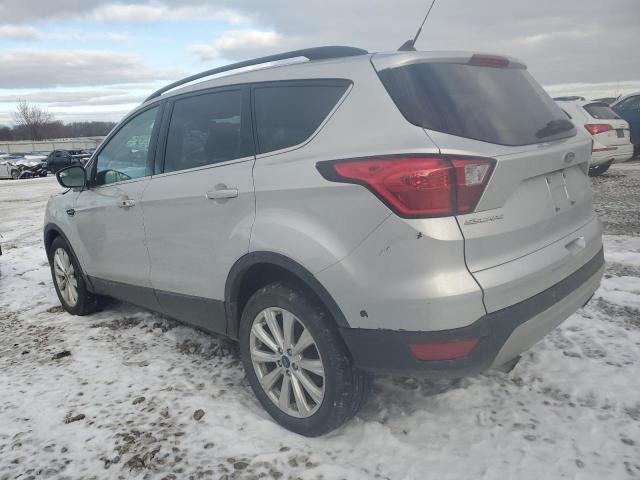 Photo 2 from auction – 2019 FORD ESCAPE SEL with VIN 1FMCU0HDXKUA17078