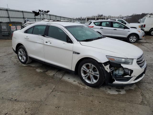 Photo 4 from auction – 2013 FORD TAURUS SEL with VIN 1FAHP2E83DG171594