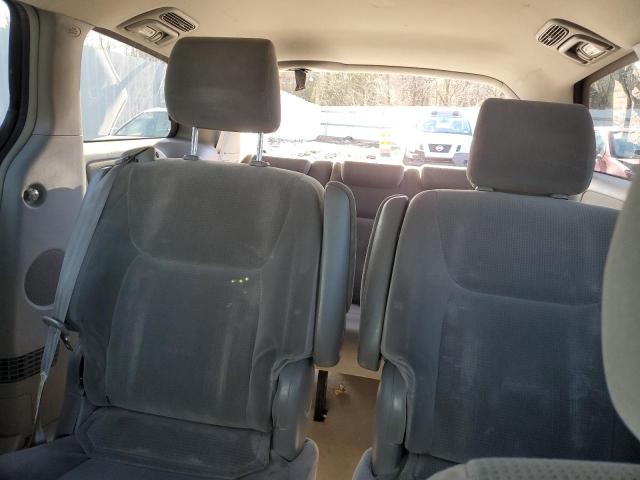Photo 10 from auction – 2004 TOYOTA SIENNA CE with VIN 5TDZA23C94S176375
