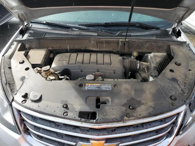 Photo 12 from auction – 2017 CHEVROLET TRAVERSE L with VIN 1GNKRGKD1HJ341573