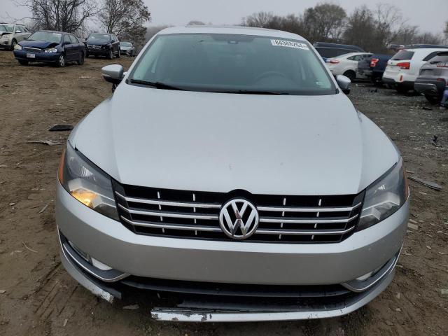 Photo 5 from auction – 2014 VOLKSWAGEN PASSAT SEL with VIN 1VWCN7A32EC072983