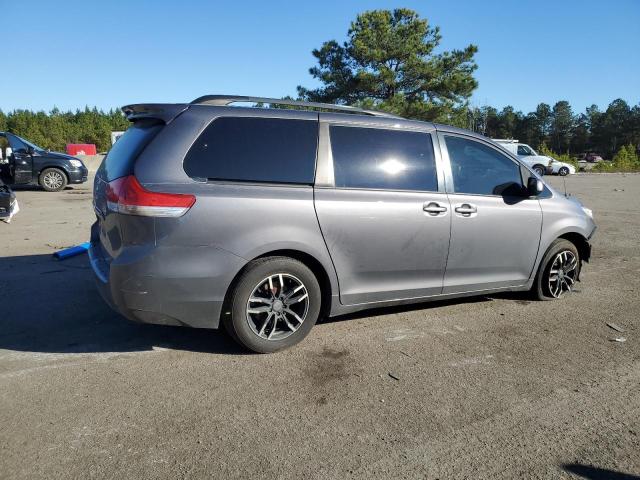 Photo 3 from auction – 2012 TOYOTA SIENNA LE with VIN 5TDKK3DCXCS255586