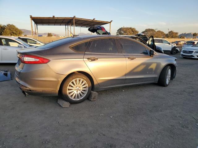Photo 3 from auction – 2013 FORD FUSION SE with VIN 3FA6P0LU4DR170023