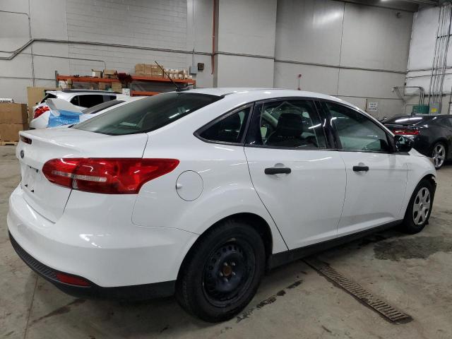 Photo 3 from auction – 2017 FORD FOCUS S with VIN 1FADP3E22HL303726