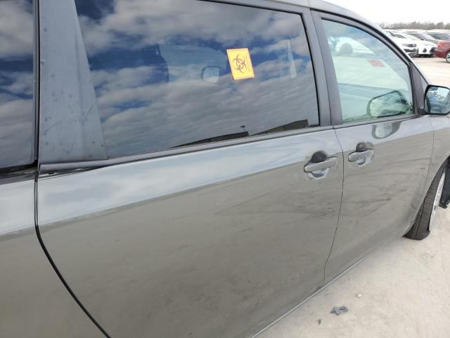 Photo 10 from auction – 2013 TOYOTA SIENNA LE with VIN 5TDKK3DC5DS290098