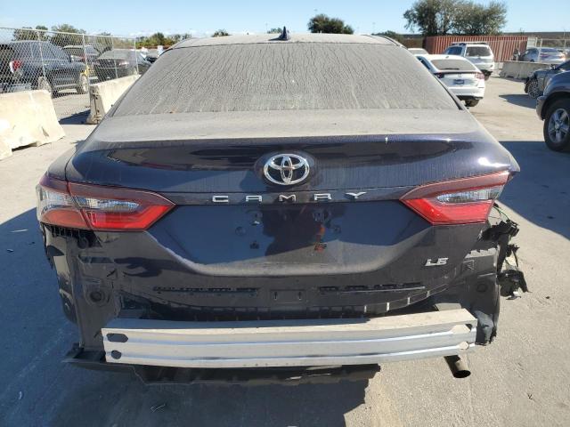 Photo 6 from auction – 2022 TOYOTA CAMRY with VIN 4T1C11AK0NU004657