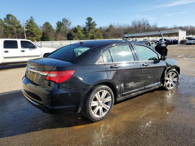 Photo 3 from auction – 2013 CHRYSLER 200 TOURIN with VIN 1C3CCBBB1DN550836