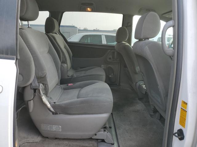 Photo 11 from auction – 2005 TOYOTA SIENNA CE with VIN 5TDZA23C55S376090