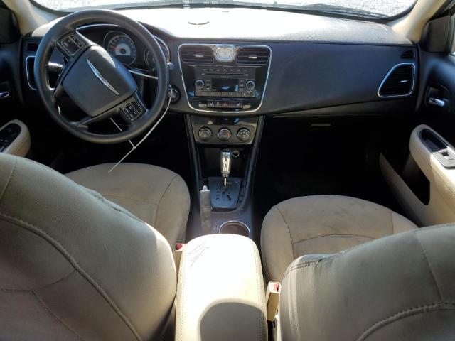 Photo 8 from auction – 2011 CHRYSLER 200 LX with VIN 1C3BC4FG5BN547500