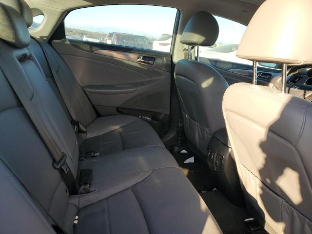 Photo 10 from auction – 2012 HYUNDAI SONATA HYB with VIN KMHEC4A45CA036122