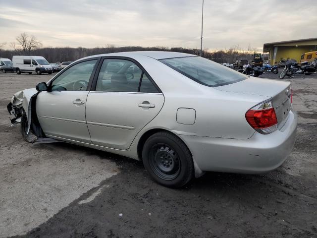 Photo 2 from auction – 2005 TOYOTA CAMRY with VIN JTDBE32K353027032