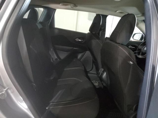 Photo 11 from auction – 2016 JEEP GRAN CHER with VIN 1C4PJMCB4GW145453