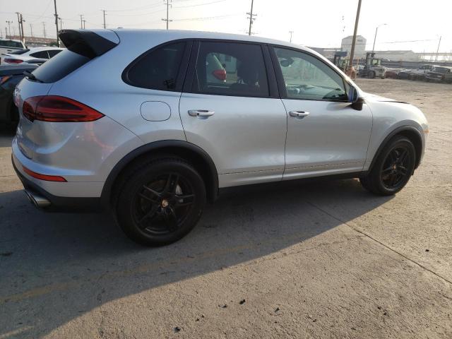 Photo 3 from auction – 2016 PORSCHE CAYENNE S with VIN WP1AB2A29GLA96907