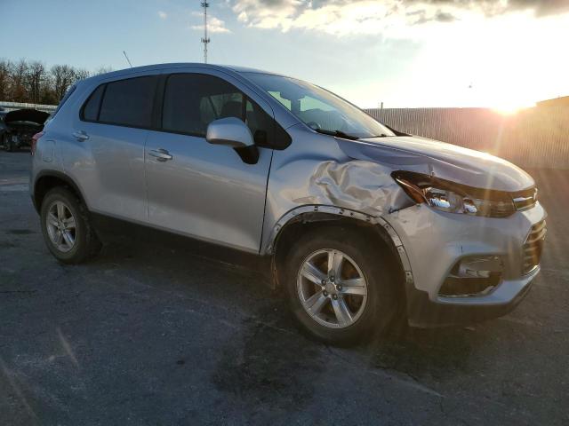 Photo 4 from auction – 2017 CHEVROLET TRAX LS with VIN 3GNCJNSB7HL132815