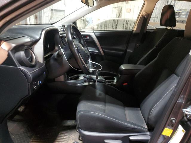 Photo 7 from auction – 2017 TOYOTA RAV4 XLE with VIN JTMRFREV1HJ704549