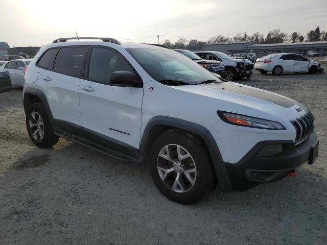 Photo 4 from auction – 2014 JEEP CHEROKEE T with VIN 1C4PJMBS6EW131469