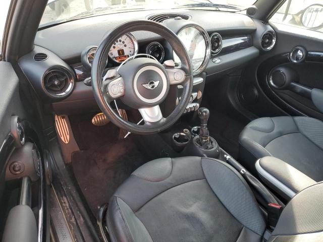 Photo 8 from auction – 2009 MINI COOPER S with VIN WMWMS33589TY08187