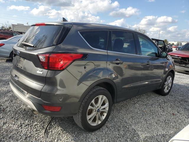 Photo 3 from auction – 2019 FORD ESCAPE SE with VIN 1FMCU0GD9KUB33227