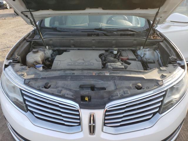 Фото 12 с аукциона – 2016 LINCOLN MKX RESERV с VIN 2LMTJ8LR2GBL56980