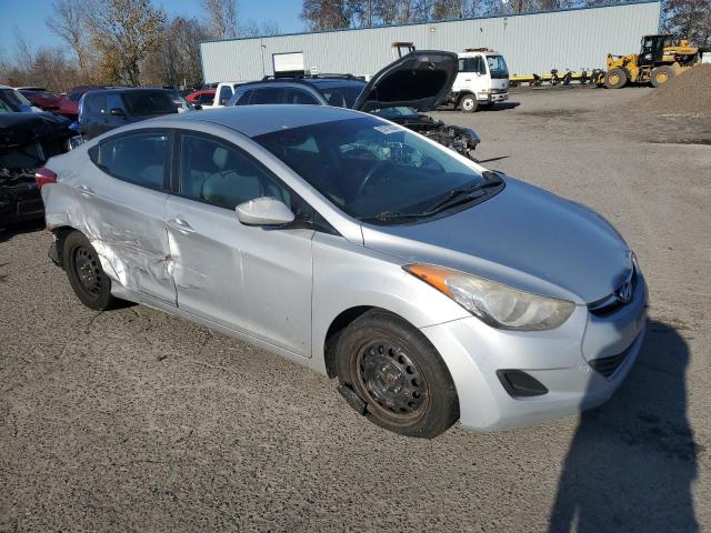 Photo 4 from auction – 2012 HYUNDAI ELANTRA GL with VIN 5NPDH4AE9CH122472