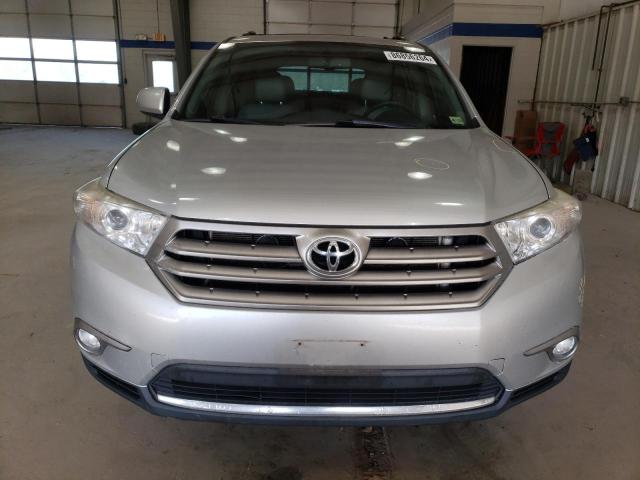 Photo 5 from auction – 2013 TOYOTA HIGHLANDER with VIN 5TDBK3EH8DS243304