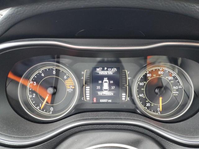 Photo 9 from auction – 2021 JEEP CHEROKEE L with VIN 1C4PJLLB2MD220863