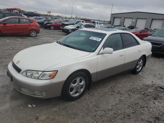 LEXUS ES 300 1997 with VIN JT8BF22G3V0002196 - Photo from auction