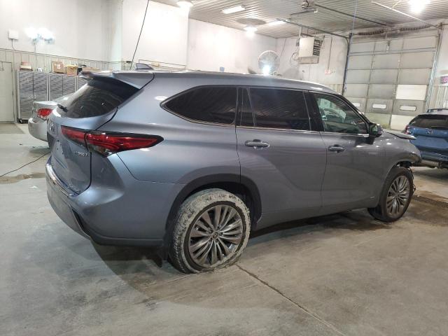 Photo 3 from auction – 2021 TOYOTA HIGHLANDER with VIN 5TDEBRCH2MS046017