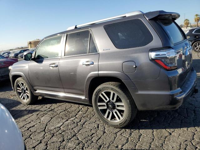 Photo 2 from auction – 2020 TOYOTA 4RUNNER SR with VIN JTEZU5JR7L5215660