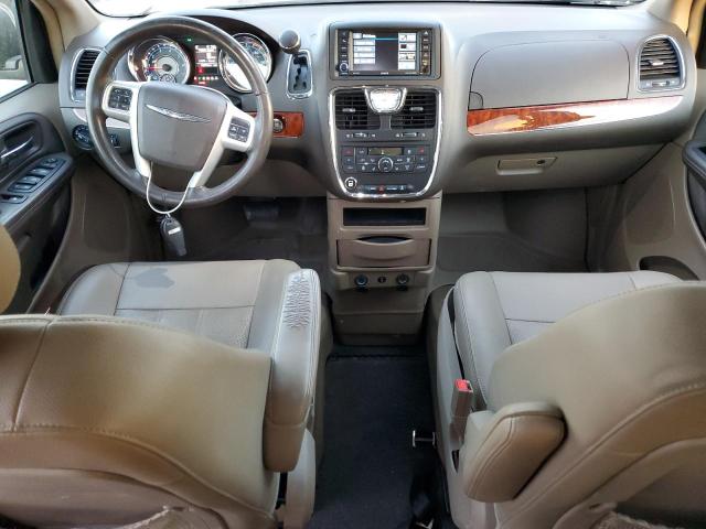 Photo 8 from auction – 2016 CHRYSLER TOWN & COU with VIN 2C4RC1CG4GR149170