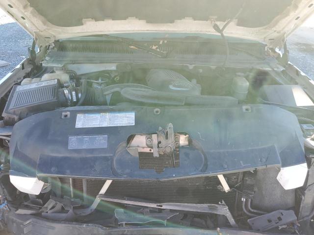 Photo 11 from auction – 2002 CHEVROLET AVALANCHE with VIN 3GNEC13T42G167640