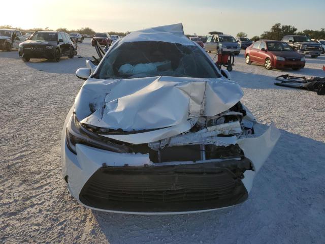 Photo 5 from auction – 2023 TOYOTA COROLLA LE with VIN JTDBCMFE6PJ004911