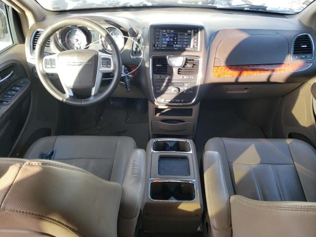 Photo 8 from auction – 2016 CHRYSLER TOWN & COU with VIN 2C4RC1BG3GR142213