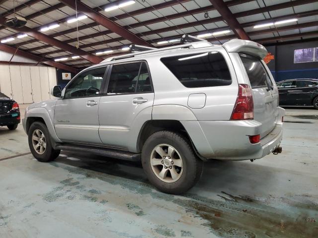 Photo 2 from auction – 2005 TOYOTA 4RUNNER SR with VIN JTEBU14R658031205