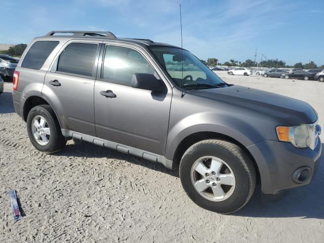 Photo 4 from auction – 2010 FORD ESCAPE XLT with VIN 1FMCU0D70AKB54475