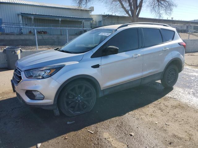 FORD ESCAPE SE 2019 with VIN 1FMCU9GDXKUB07238 - Photo from auction