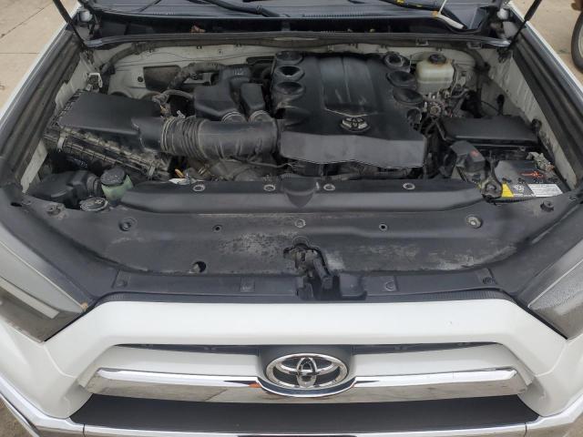 Photo 12 from auction – 2016 TOYOTA 4RUNNER SR with VIN JTEBU5JR9G5361033