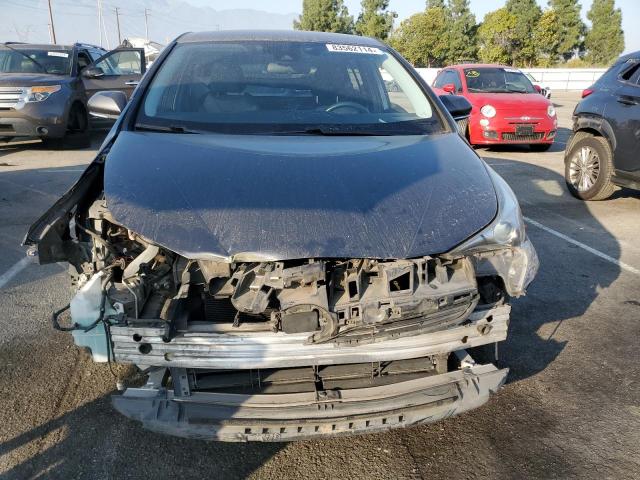 Photo 5 from auction – 2016 TOYOTA PRIUS with VIN JTDKARFUXG3013075